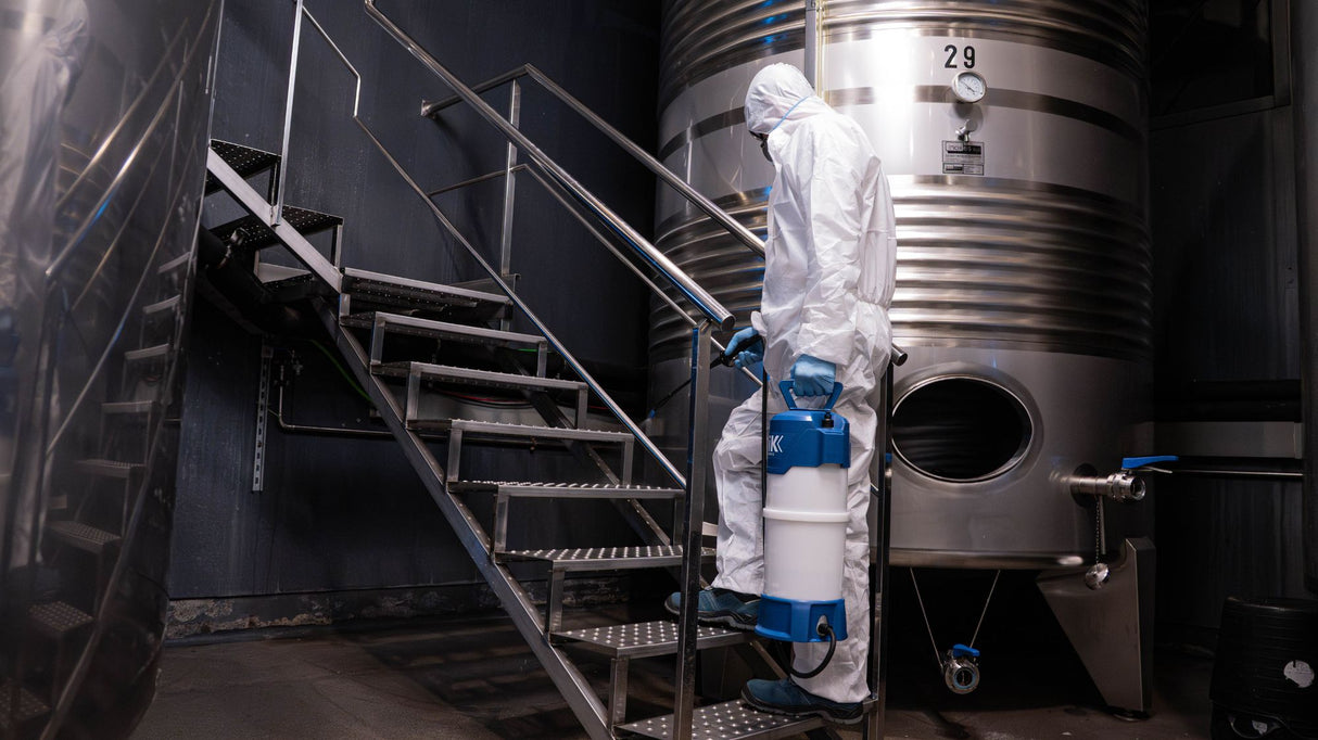 "iK Alk" Pro 12 Druckpumpzerstäuber (Alkalisch)