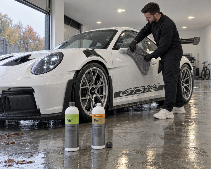 Detailing1 Spotlight: Herbstwäsche mit Koch-Chemie Vb und Pw, THE COLLECTION Aqua Trockentuch am Porsche 911 GT3 RS